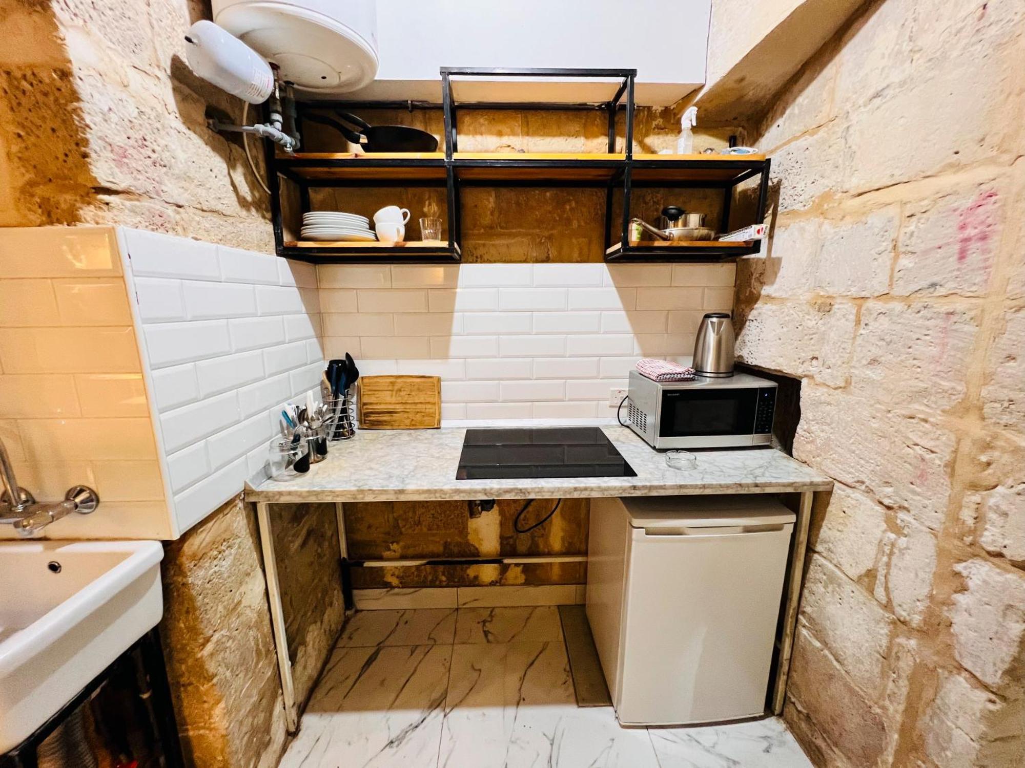 Charming Townhouse Prime Area Valletta Apartment Exterior foto