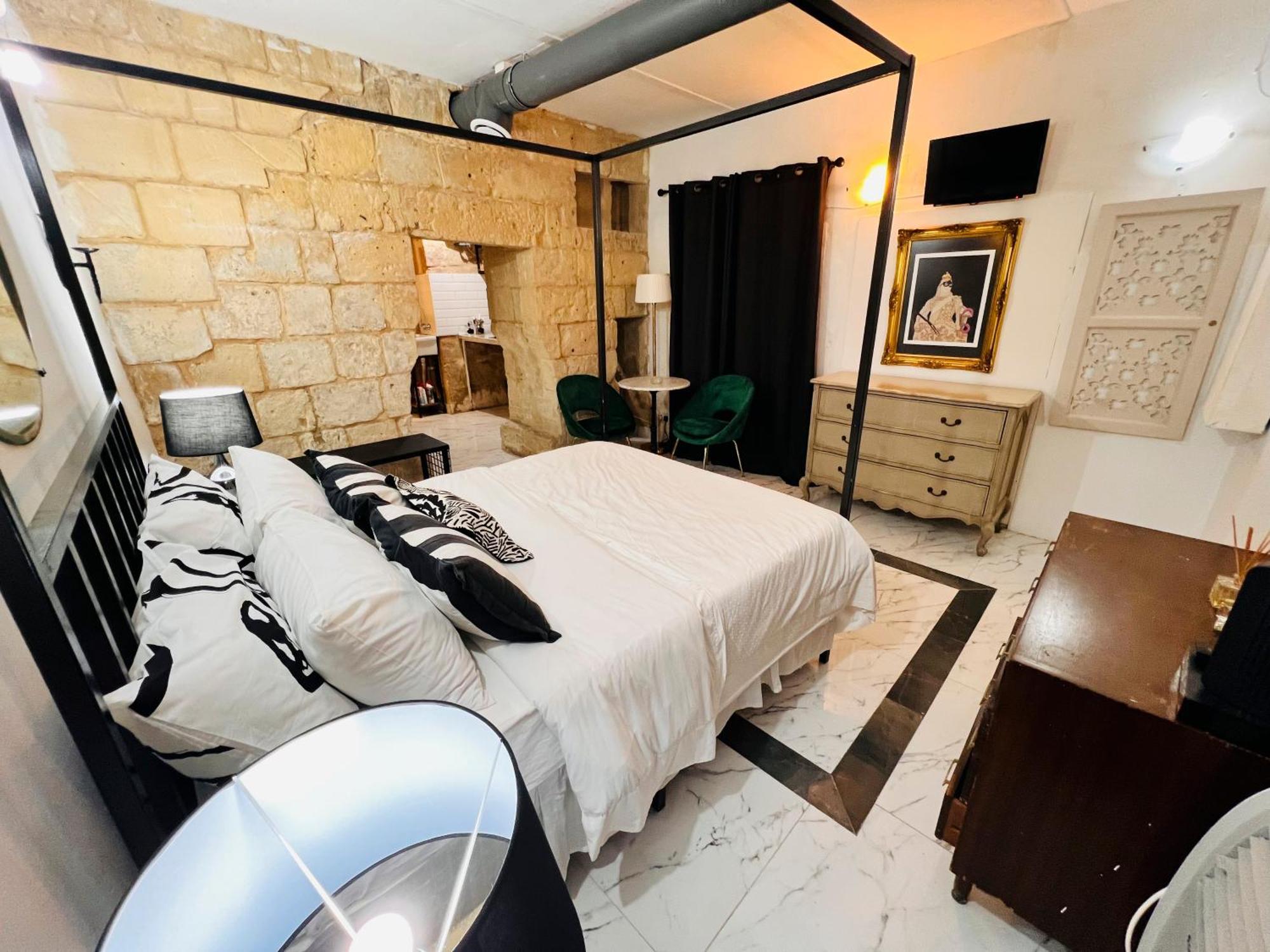 Charming Townhouse Prime Area Valletta Apartment Exterior foto