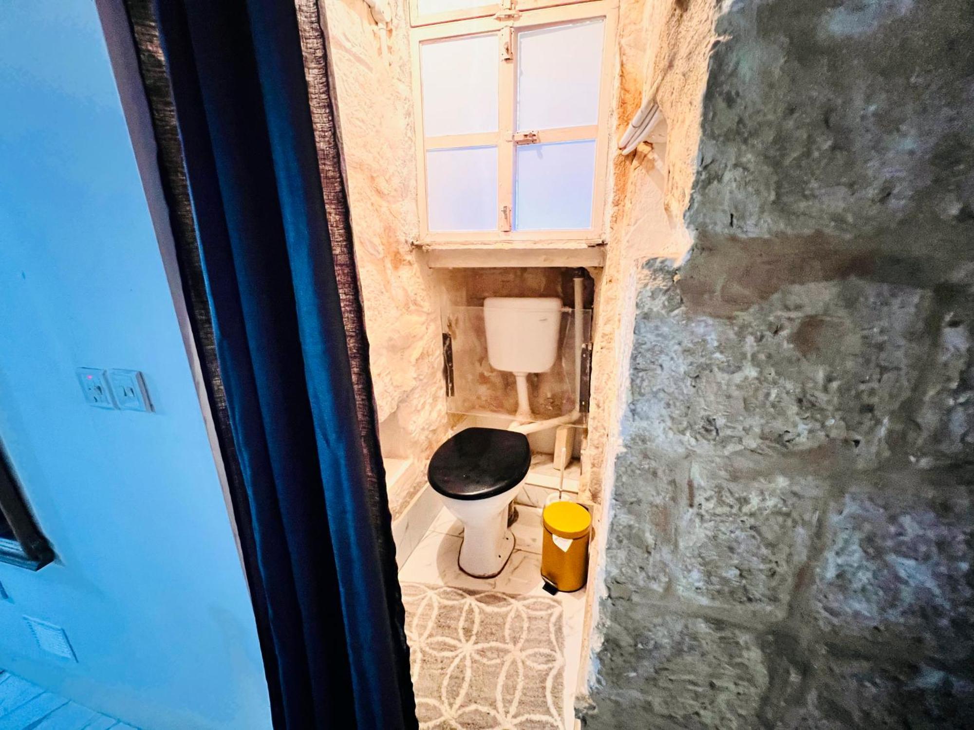 Charming Townhouse Prime Area Valletta Apartment Exterior foto
